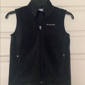 Columbia zip vest